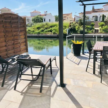 Valira 5 - Casa Adosada En La Marina De Holiday home Empuriabrava